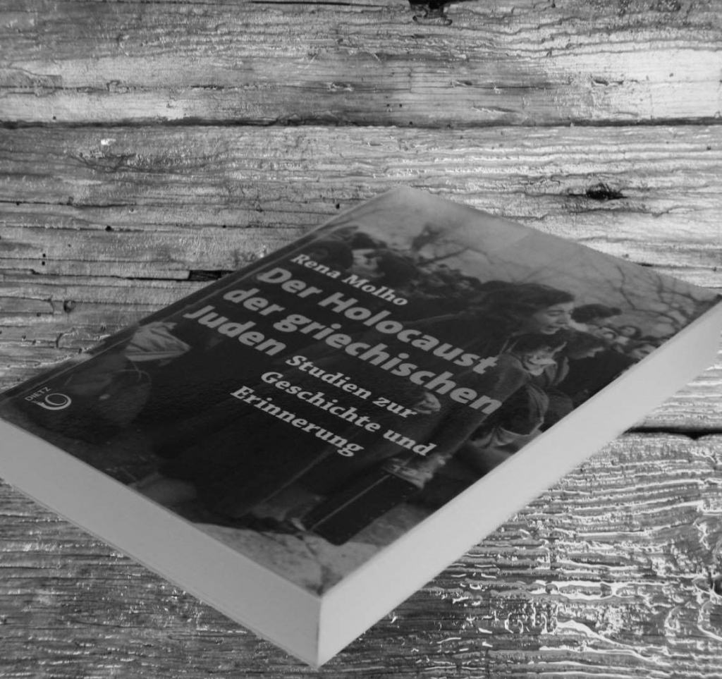 projekt_unbarmherigkeit_buchcover_sw_015
